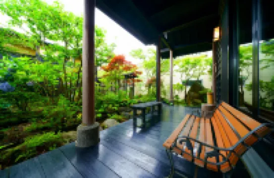 六妙温泉湯日式旅館 鄰近湯布院昭和館的酒店