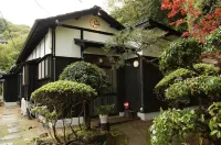 Bamboo Village Guest House Hotels near Labyrinth of Cherry Blossoms