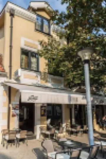 Hotel Atrium โรงแรมใน