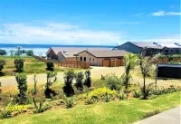 Yadua Bay Resort Hotel di Yanutha Island