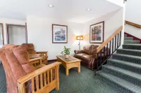 Super 8 by Wyndham Lewistown Hotels in Lewistown