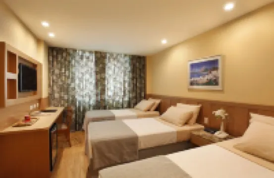 Windsor Copa Hotel Hotels near Copacabana Beach