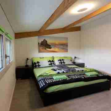 Beachin - Sport, Events, Hotel, Restaurant, Bar Rooms