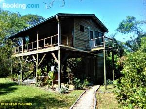 Sanpopo Tree Top Cottage - A Gold Standard Tourism Approved Vacation Home