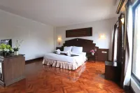 Baiyoke Chalet Hotel Hotels in der Nähe von Pang Tong Under Royal Forest Park 2