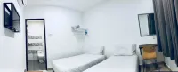Luna Stay by Yolodge Hotels in Kulim