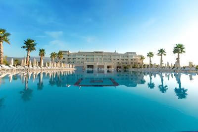 Outdoor Swimming Pool