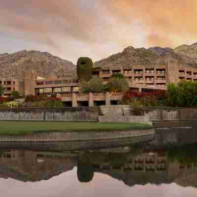 Loews Ventana Canyon Resort Hotel Exterior