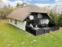 "Rigitte" - 1.5km from the Sea