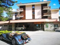Hotel-Restaurant le Mont Paisible, Crans-Montana Hotel di Crans-Montana