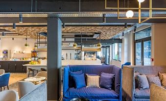 ibis Styles Laval Centre Gare