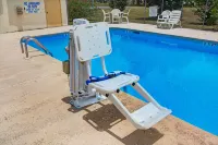 Super 8 by Wyndham Walterboro