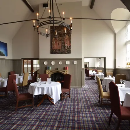 Stirling Highland Hotel- Part of the Cairn Collection