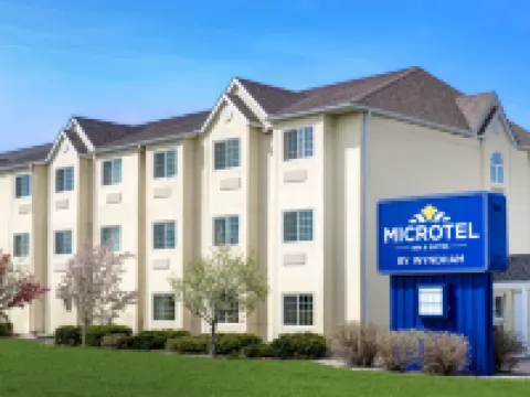 マイクロテル イン & スイーツ バイ ウィンダム マンケートー マンケートーのホテル