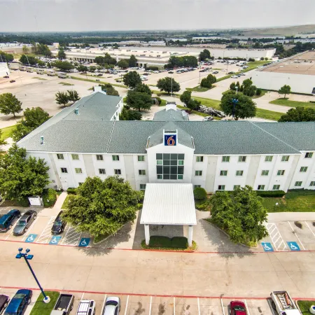 Motel 6 Lewisville, TX - Dallas
