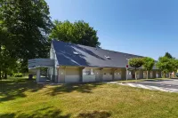 Campanile Compiegne Hotels in Longueil-Sainte-Marie