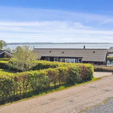 "Tenaya" - 200m from the Sea