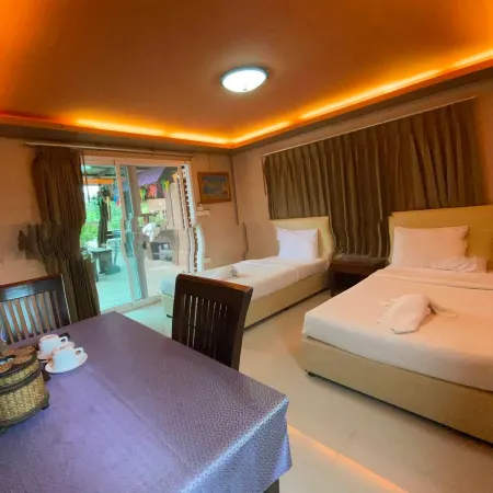 Baan Pansuk Resort Kamphaeng Saen