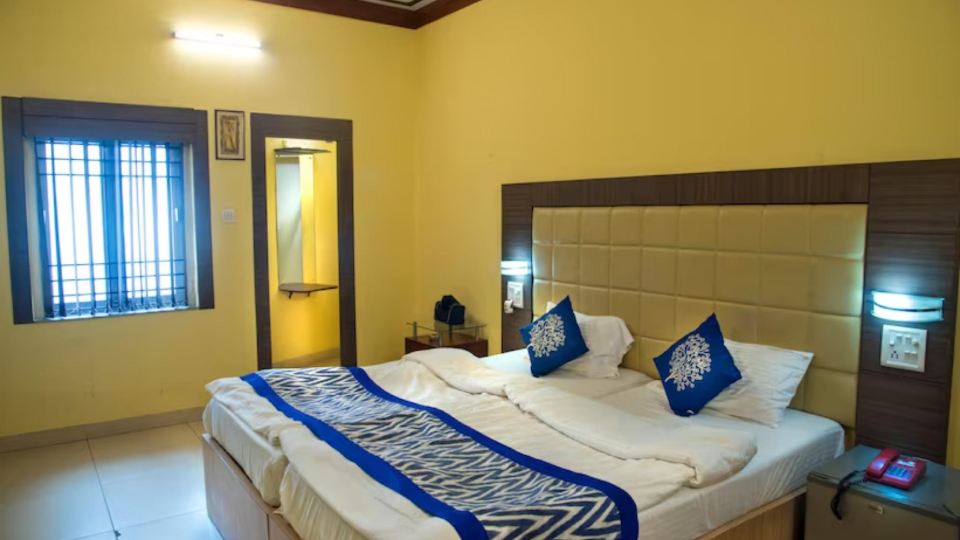 Goroomgo Royal Inn Tallygunge Kolkata