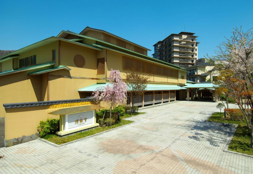 hotel overview picture