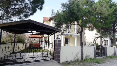 Villa Corina Dalyan with Private Pool and Garden