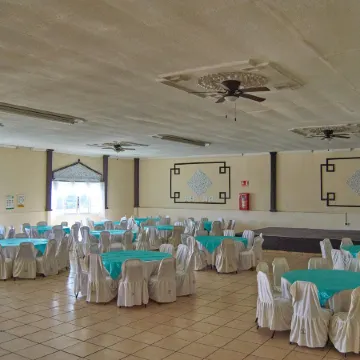 Hotel del Alba Inn & Suites