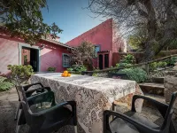Casa Amoreira - Quinta Amoreira Hotels in Benafim
