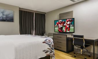 Red Roof Inn & Conference Center Chicago – N Aurora/ Naperville