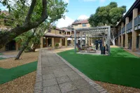 All Africa House (University of Cape Town) Hotels in Rondebosch
