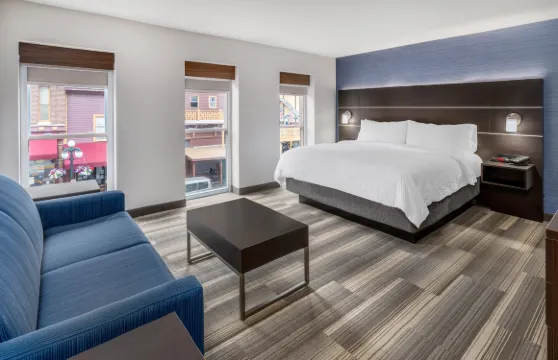 智選假日套房酒店戴德伍德，砂金娛樂場