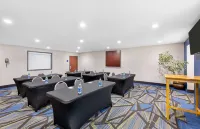 Microtel Inn & Suites by Wyndham Columbus North Hotel a Columbus