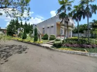 Villa CH 406 Ciloto Puncak Hotels in Cipanas