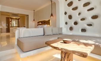 Villa Elina Suites and More