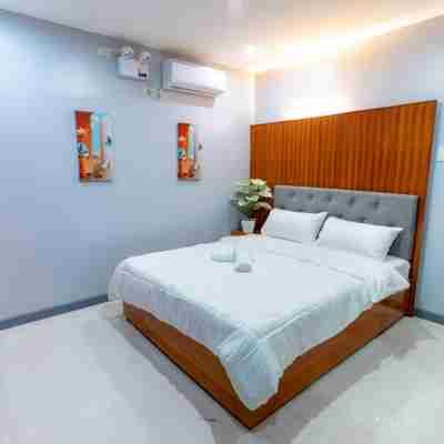 Grand Mercy Hotel Rooms