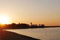 For Business Within Walking Distance of Shiratan