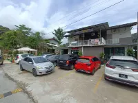 Tc Theme Park Guest House - 駐車場