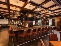 Four Points by Sheraton Victoria Gateway - bar