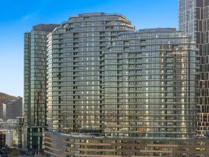 Melbourne Private Apartments - Collins Street Waterfront, Docklands