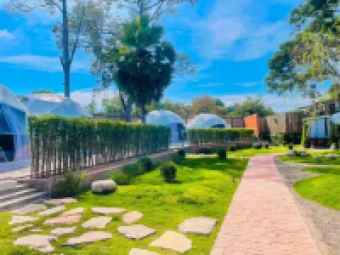 ปาป๊าคิวสวีท รีสอร์ท โรงแรมในร้อยเอ็ด