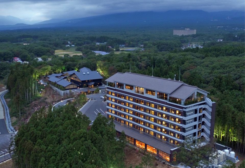 hotel overview picture