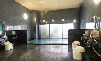 Hotel Route-Inn Toki - Housity