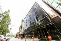 익산 예그리나 팔봉도자기마을 주변 호텔