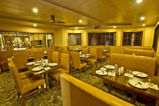 Quartz Himalayan Brothers