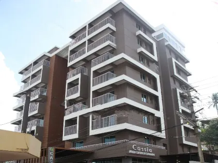 Casa in Luxury Suites Отели рядом с достопримечательностью «Mithrananthapuram Trimurti Temple»