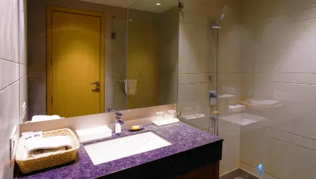 Orana Aurnum Отели рядом с достопримечательностью «ARRAY LOGIC»