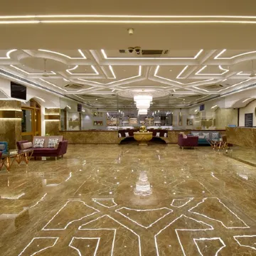 Hotel Shreemaya Residency