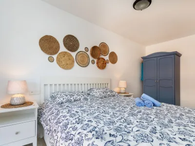 Montserrada Hotels near Ferrari Land