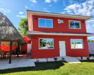 Villa Claudias Hotels in der Nähe von Iglesia San Rafael De Los Santos Arcangeles.
