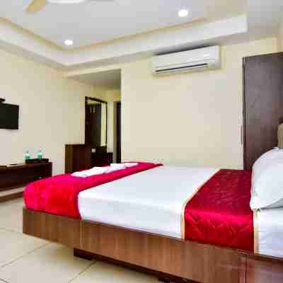 Raadhey Guest Inn Rooms