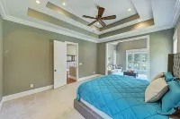 Dock Holiday by AvantStay Custom Home New Dock